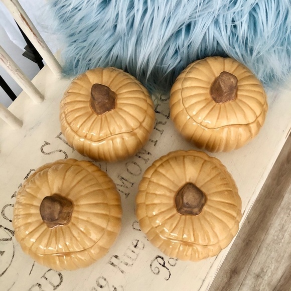 Williams Sonoma, Autumn Harvest, Covered Soup Bowls, Set of 4, Good Condition - Picture 3 of 12